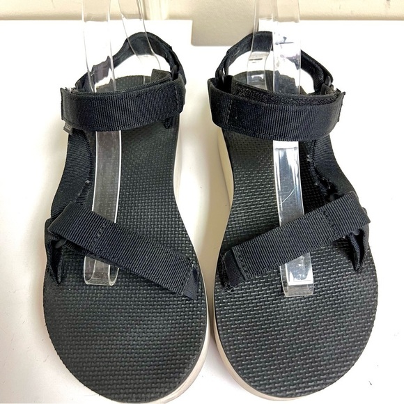 TEVA Flatform Universal sandals in Black womens size 10M Hiking comfy. - Picture 4 of 10